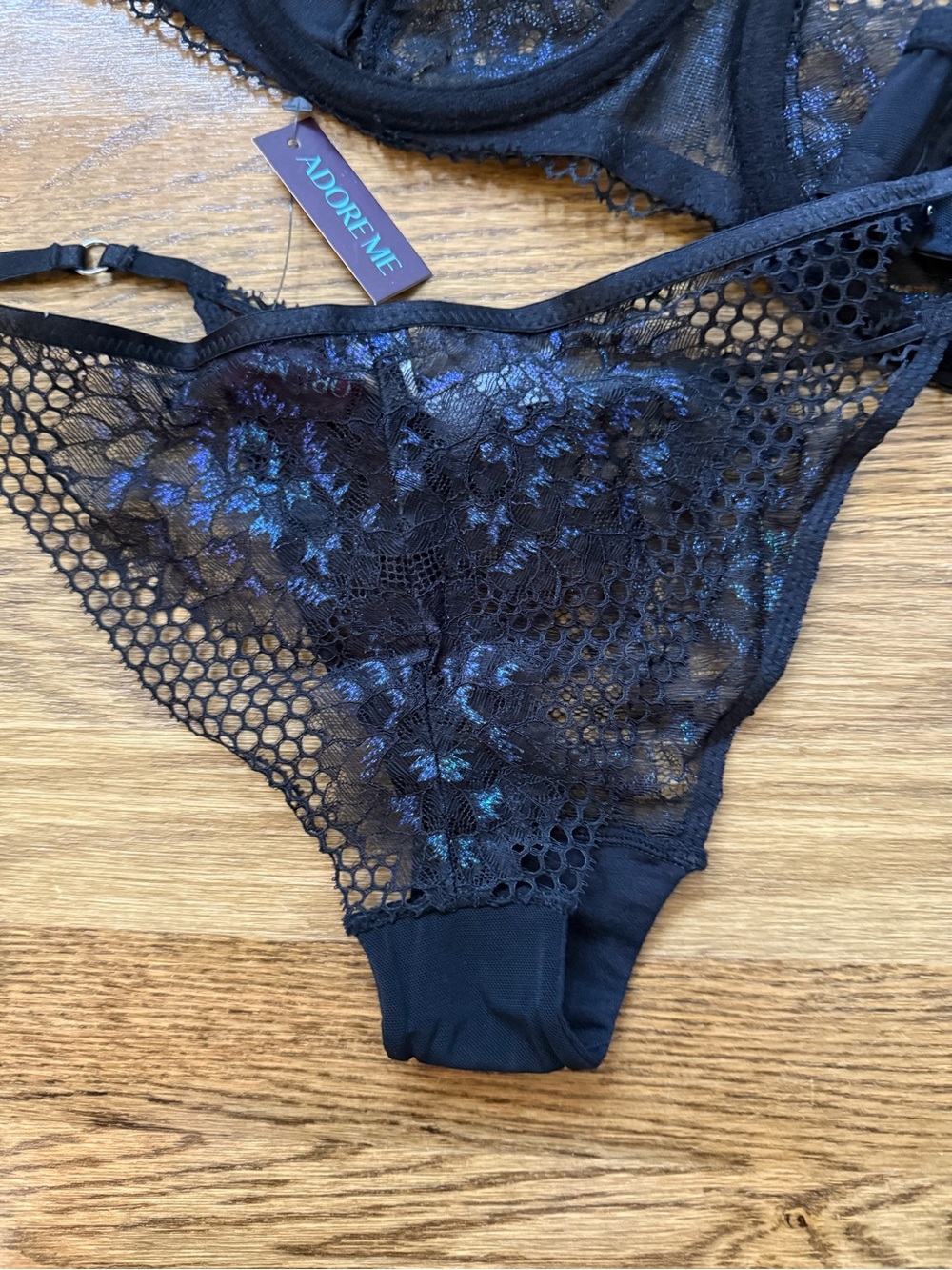 Black Lace Underwire Bra & Bikini Set M and 36D NWT - Picture 6 of 6